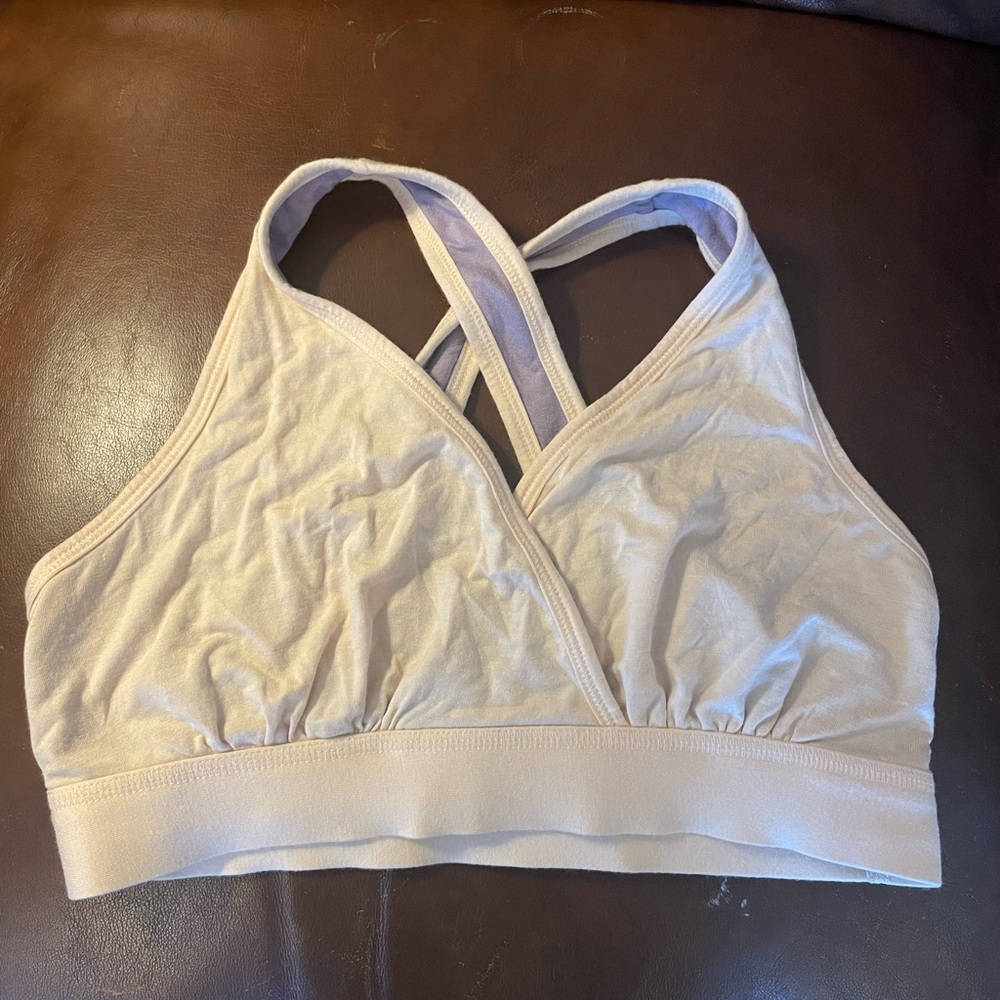 Simple Wishes Elegant Cream Cross-Back Sports Bra, Size‎ Small